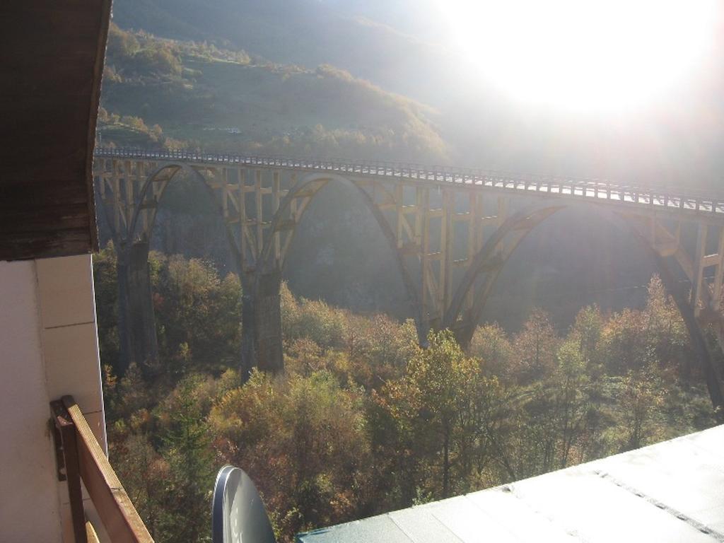 Tara Bridge Castle Žabljak Exterior foto
